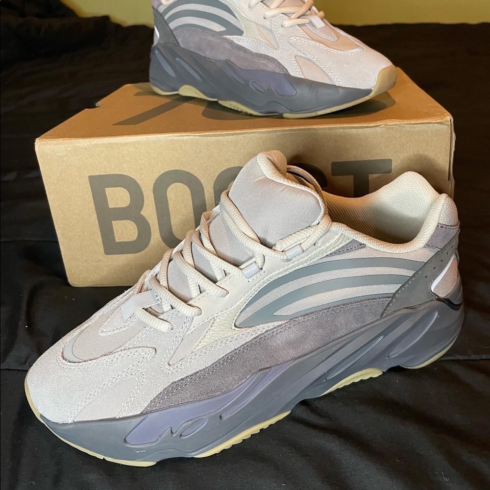 adidas Yeezy Boost 700 V2 "Tephra"